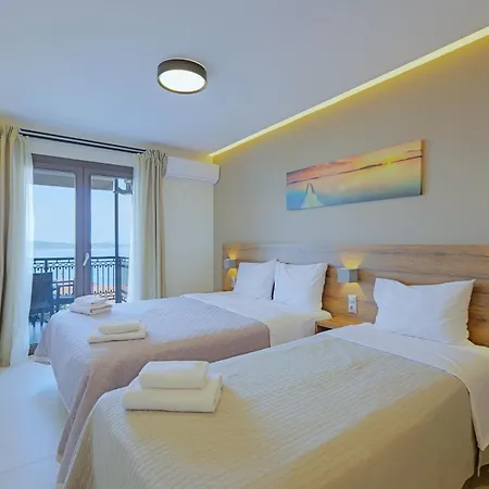 Sunset Hotel 2*