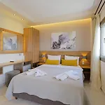 Hotel Sunset 2*