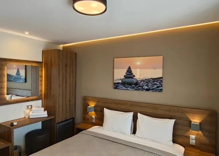 Sunset 2* Ouranoupoli