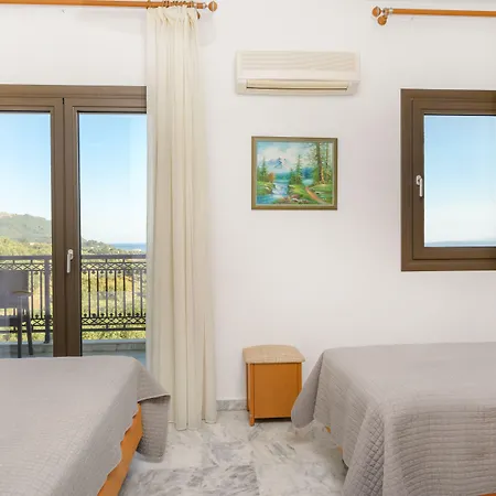 Sunset Hotel 2*